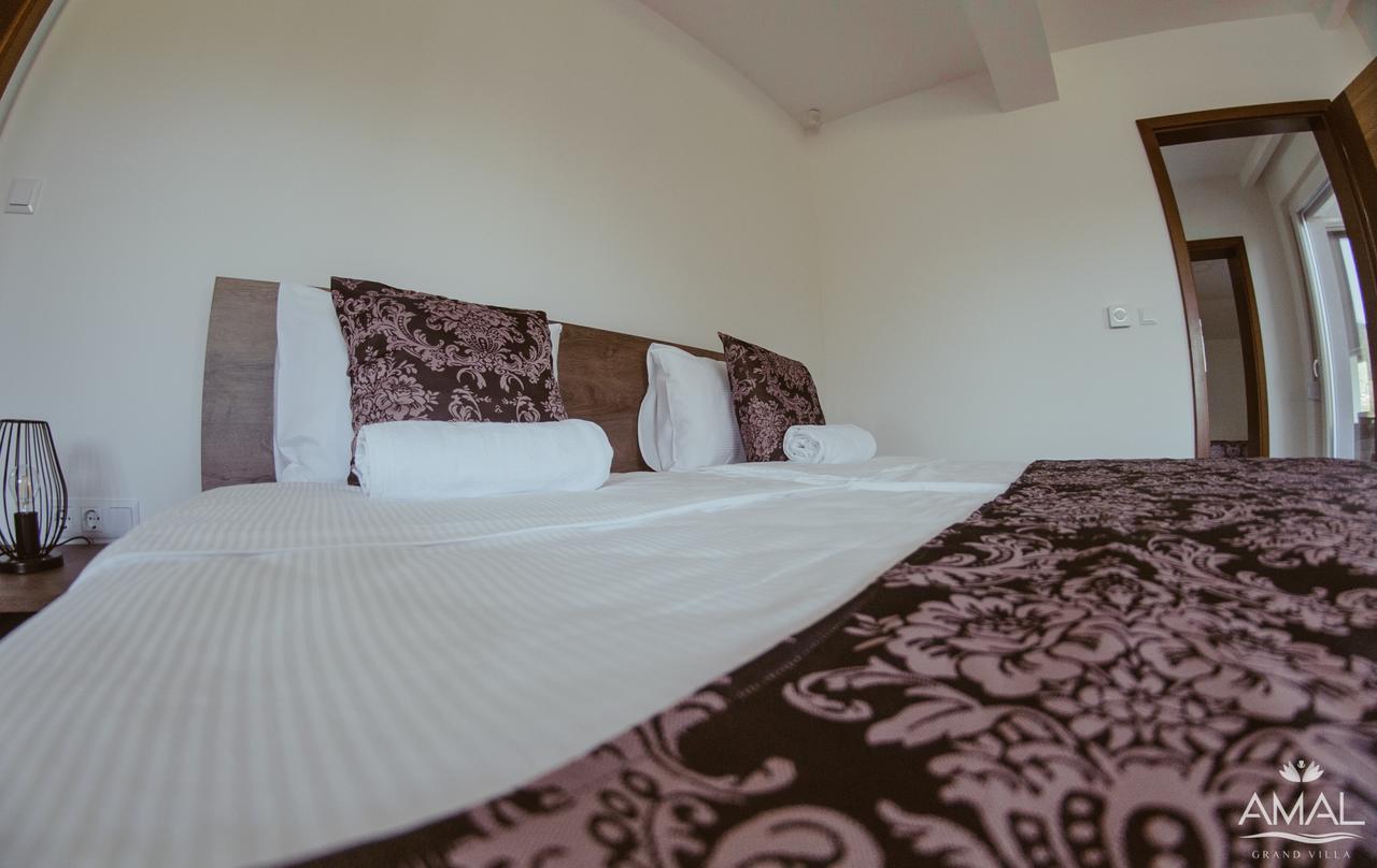 Amal Grand Villa Bihać Екстериор снимка
