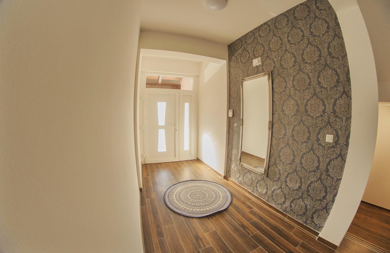 Amal Grand Villa Bihać Екстериор снимка